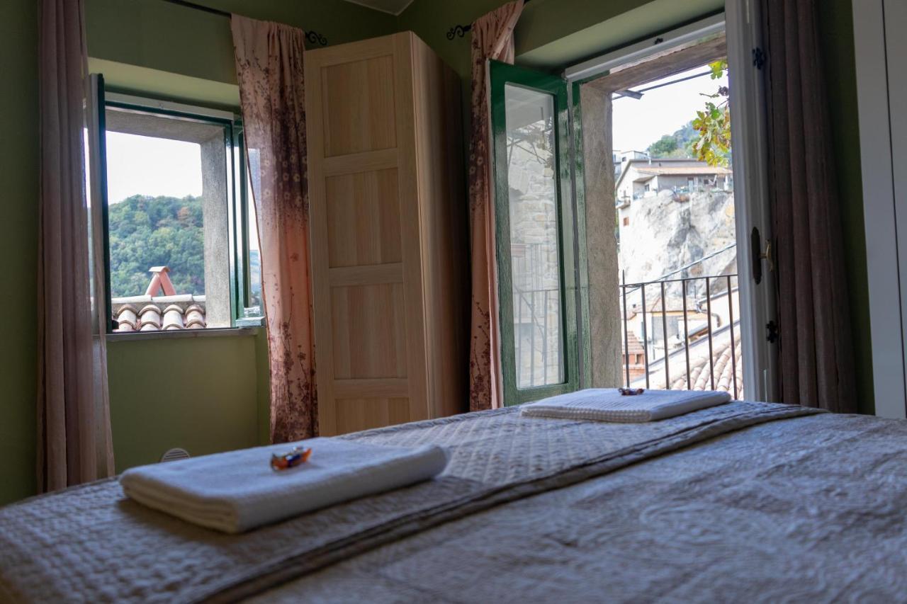B&B Sud e Magia Castelmezzano Exterior foto